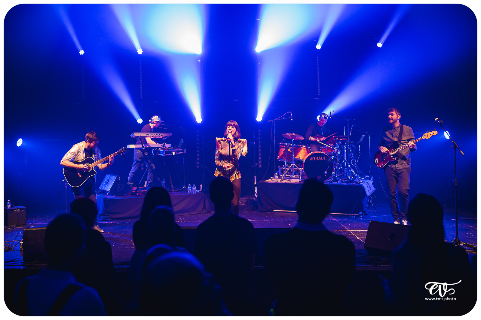 TMTPHOTO REDLIGHT DREAMS 031